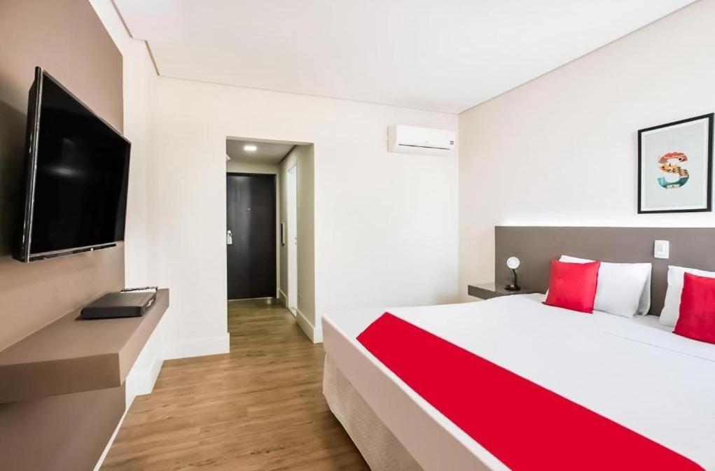 Hotel Interamericana Ngoại thất bức ảnh
